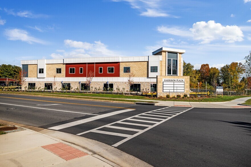 More Photos Of 230 Hope Dr, Winchester General Retail For Lease