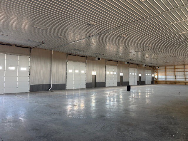 More Photos Of 9781 71st St NE, Otsego Warehouse For Lease