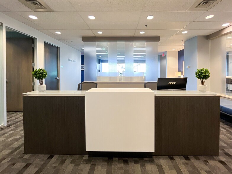 More Photos Of 4711 Yonge St, Toronto Coworking Space