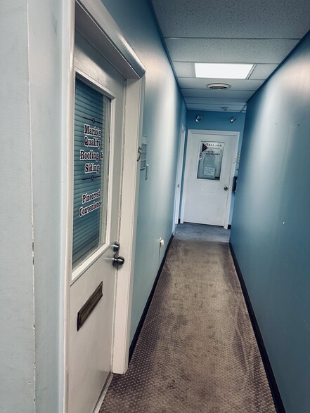 More Photos Of 450 Pearl St, Stoughton Office For Lease