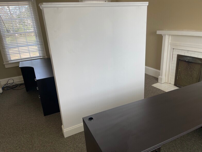 More Photos Of 410 2nd Ave, Opelika Office For Lease