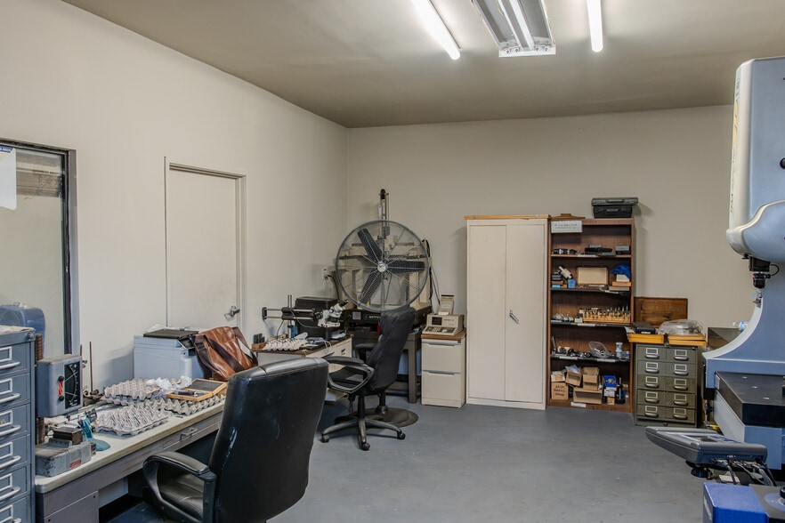 More Photos Of 2456 E 57th St, Huntington Park Warehouse For Sale