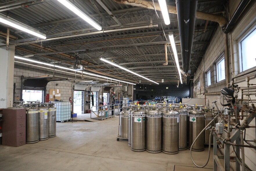 More Photos Of 1101 Parisien St, Gloucester Distribution For Sale