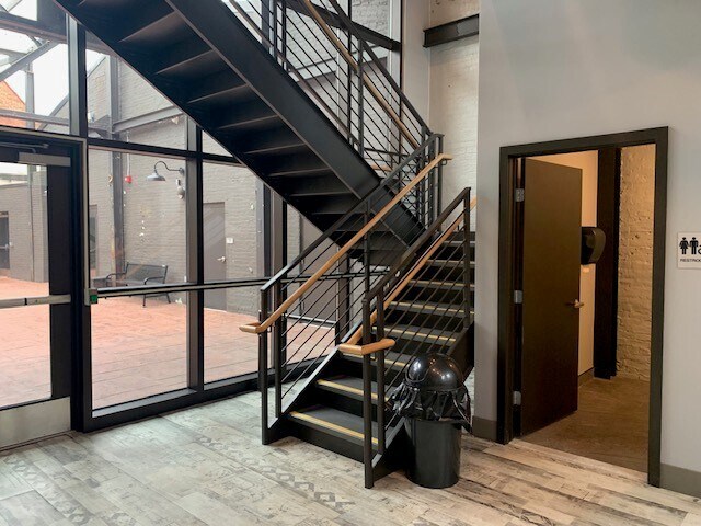 More Photos Of 160 Myrtle Ave, Albany Apartments For Sale