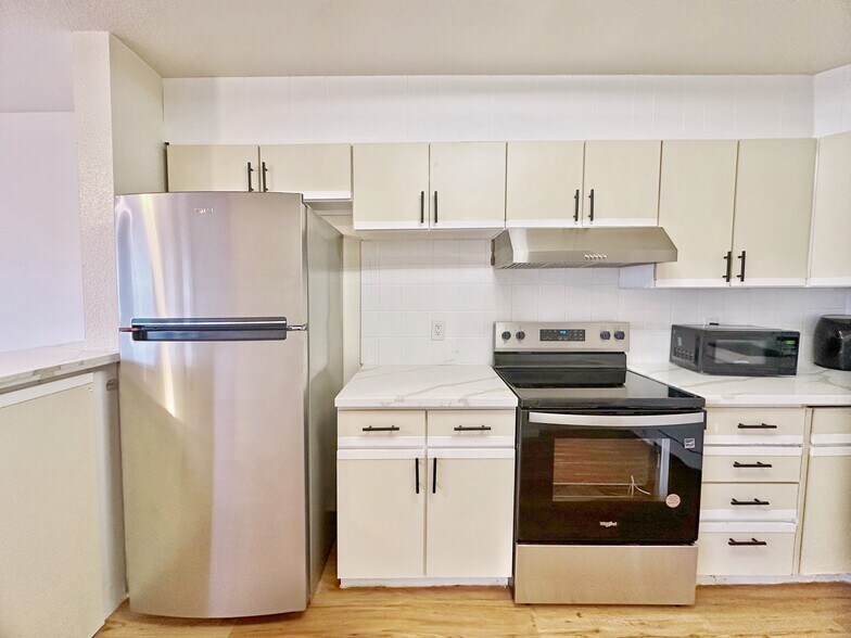 More Photos Of 1927-1929 Taraval St, San Francisco Apartments For Sale