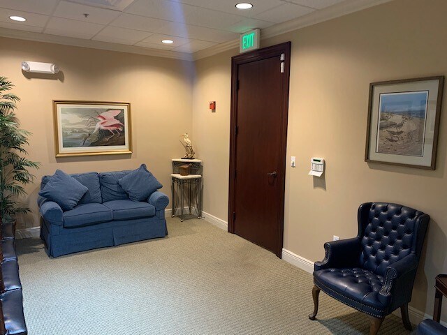 More Photos Of 2639 Fruitville Rd, Sarasota Medical For Lease