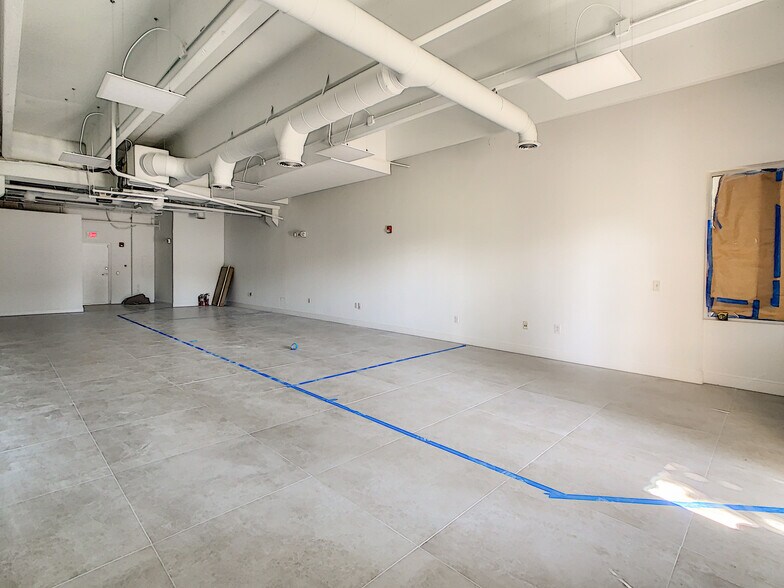 More Photos Of 777 SE 20th St, Fort Lauderdale Loft Creative Space For Lease