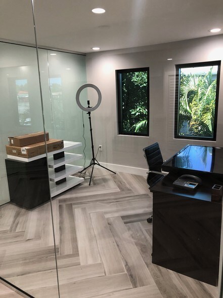 More Photos Of 3475 W Flagler St, Miami Coworking Space