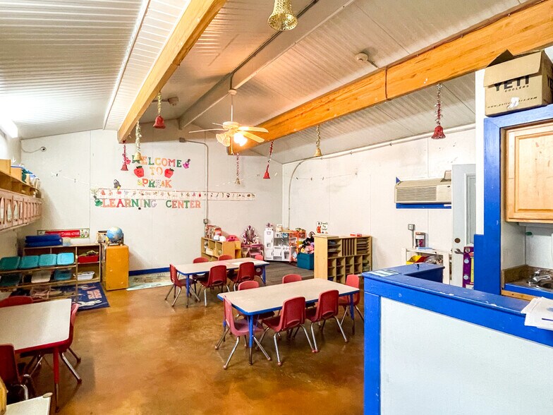 More Photos Of 17273 Highway 44, Prairieville Daycare Center For Lease