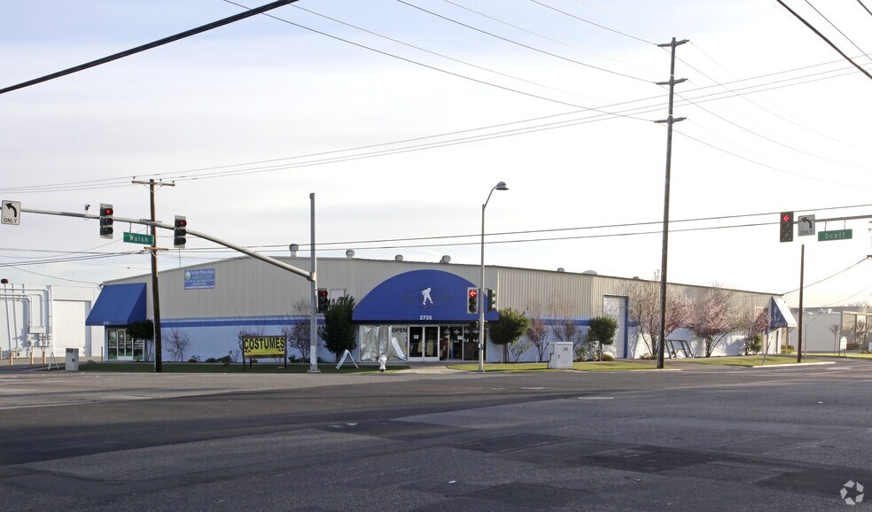 Primary Photo Of 2735-2741 Scott Blvd, Santa Clara Service For Lease