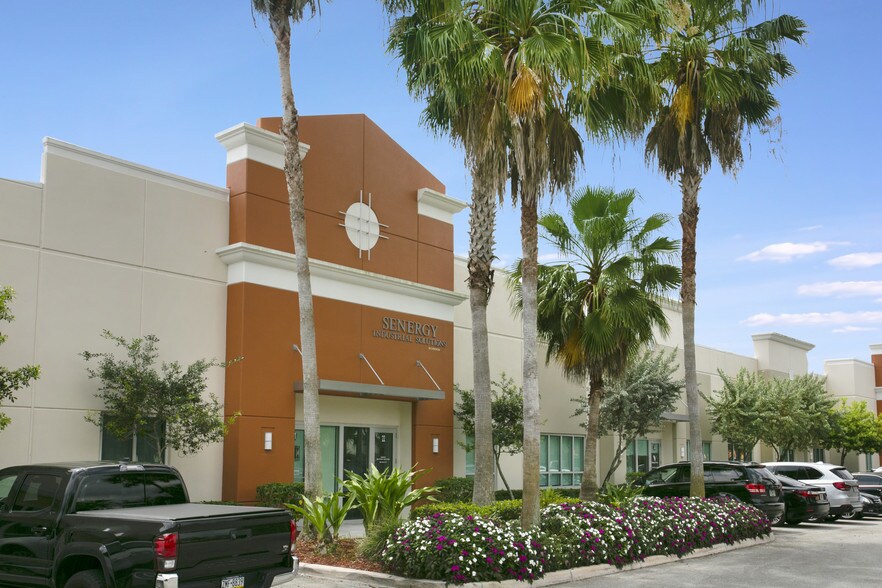 More Photos Of 2253 Vista Pky, West Palm Beach Unknown For Lease
