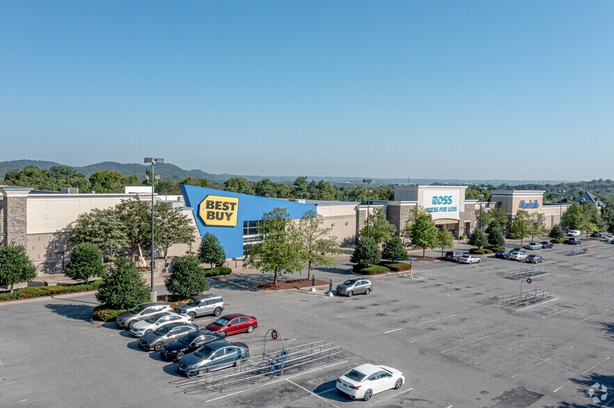 Primary Photo Of 6716 Charlotte Pike, Nashville General Retail For Sale