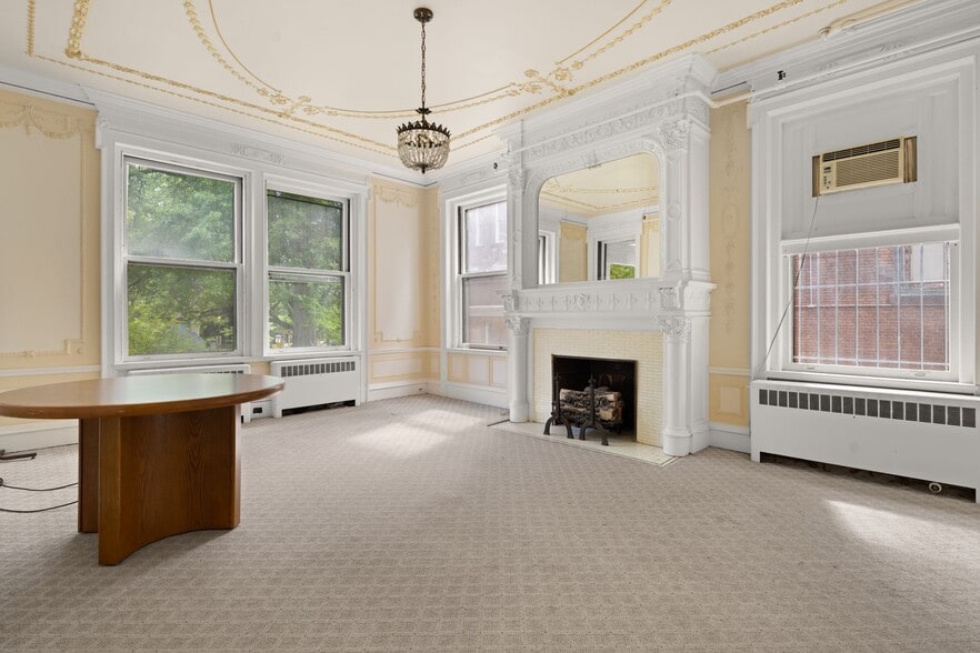 More Photos Of 360 Farmington Ave, Hartford Office Residential For Sale