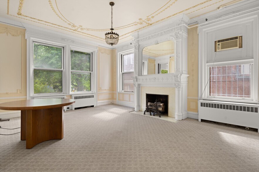 More Photos Of 360 Farmington Ave, Hartford Office Residential For Sale