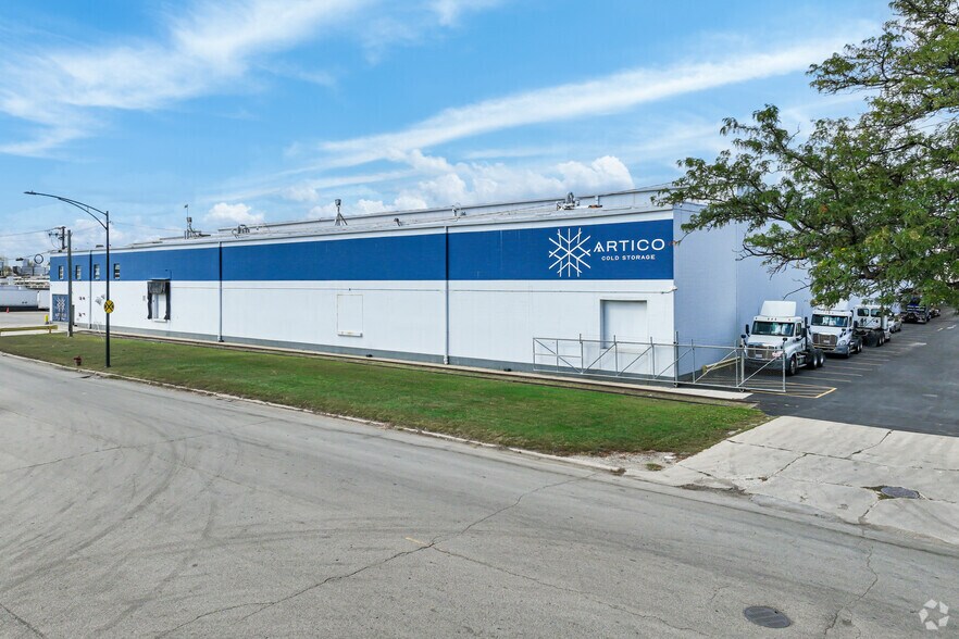 More Photos Of 1556 W 43rd St, Chicago Refrigeration Cold Storage For Lease