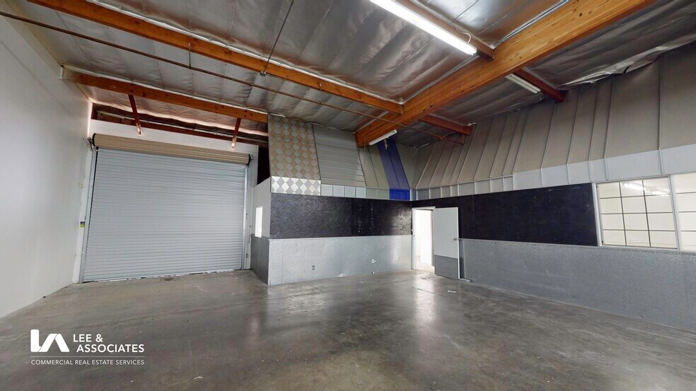 More Photos Of 17101-17121 Central Ave, Carson Warehouse For Lease