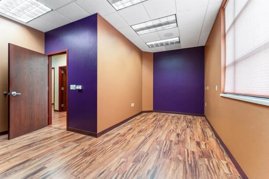 More Photos Of 180 Knights Way, Fond Du Lac Medical For Sale