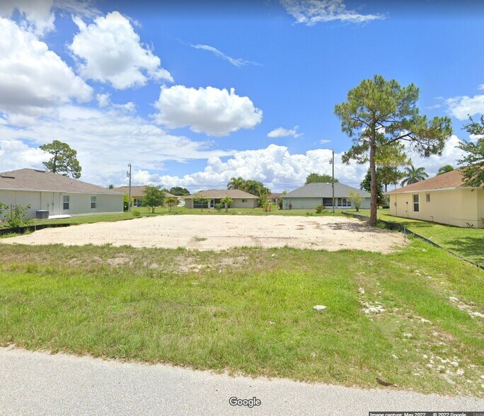 More Photos Of 4429 SW 15th Pl, Cape Coral Land For Sale