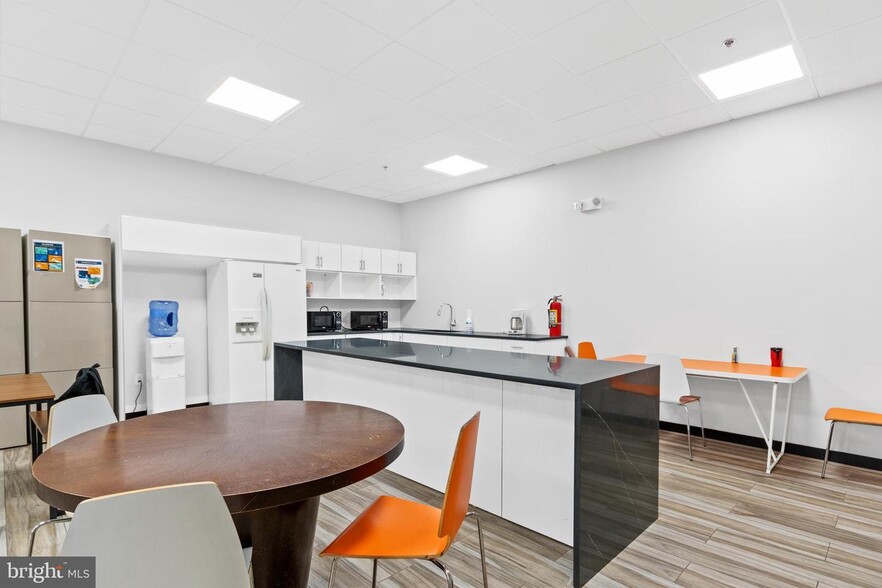 More Photos Of 1936 Olney Ave, Cherry Hill Manufacturing For Sale