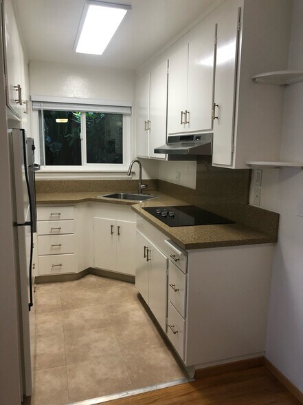 More Photos Of 1122 Bush St, San Carlos Apartments For Sale