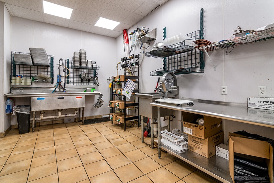 More Photos Of 2214 Plainfield Pike, Cranston Fast Food For Sale