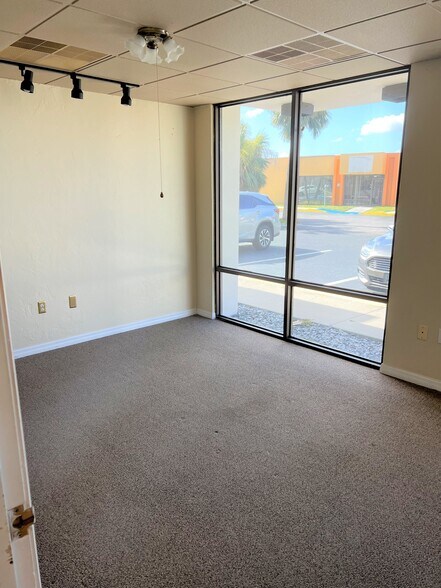 More Photos Of 21234 Olean Blvd, Port Charlotte Storefront Retail Office For Lease