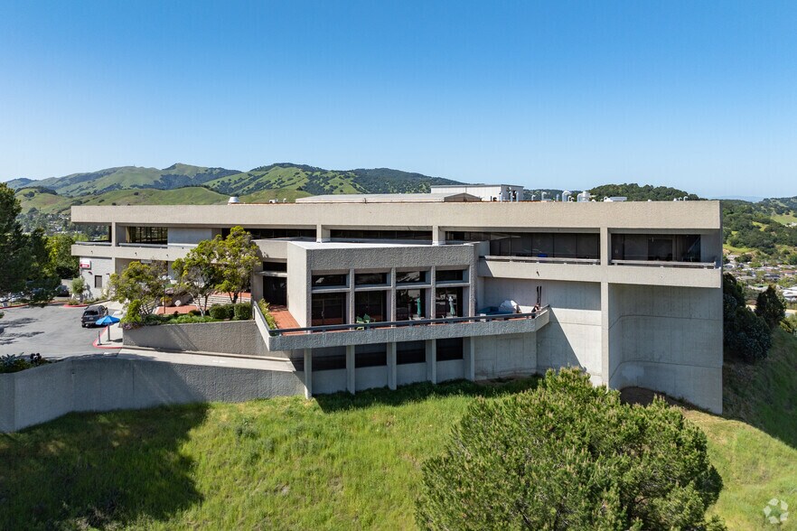 More Photos Of 1 Thorndale Dr, San Rafael Office For Sale