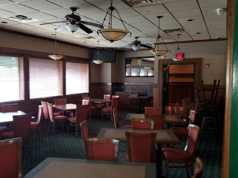 More Photos Of 2160 W Landis Ave, Vineland Restaurant For Lease