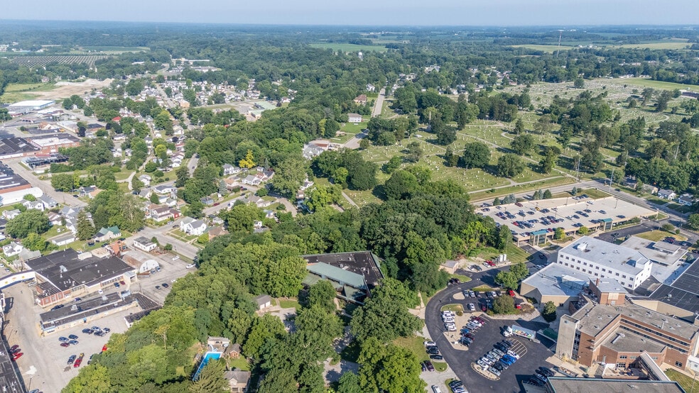 More Photos Of 1015 Michigan Ave, Logansport Flex For Sale