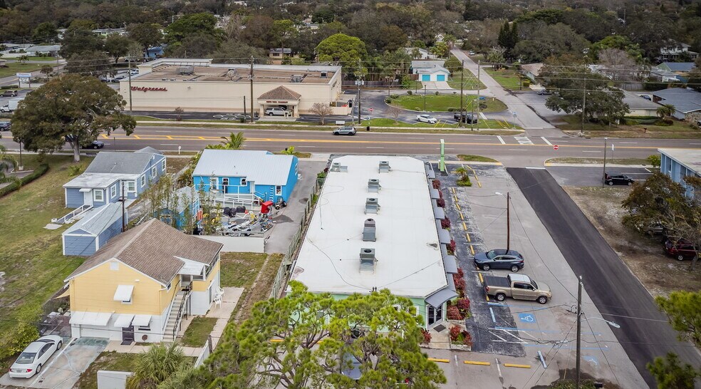 More Photos Of 5702 Gulfport Blvd S, Gulfport Office For Lease