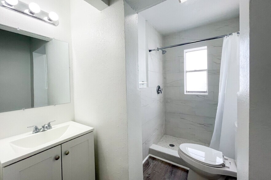 More Photos Of 3315-3331 SW 15th Ave, Fort Lauderdale Apartments For Sale