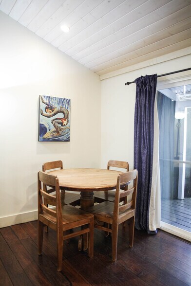 More Photos Of 40 Ae Pl, Paia Apartments For Sale
