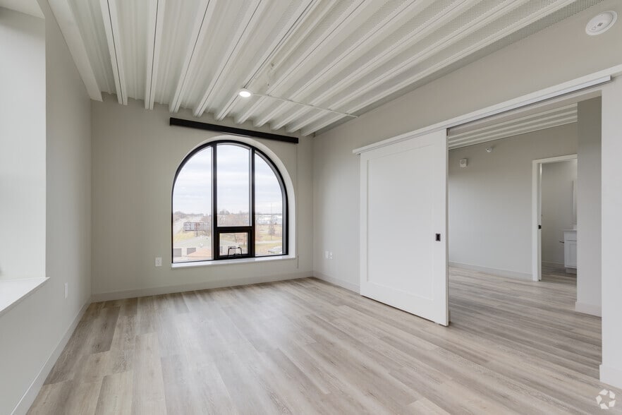 More Photos Of 502 E Cesar E Chavez Ave, Lansing Apartments For Lease