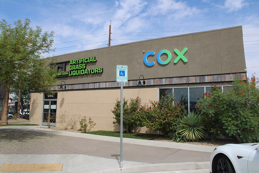 More Photos Of 5111 E Charleston Blvd, Las Vegas Freestanding For Lease
