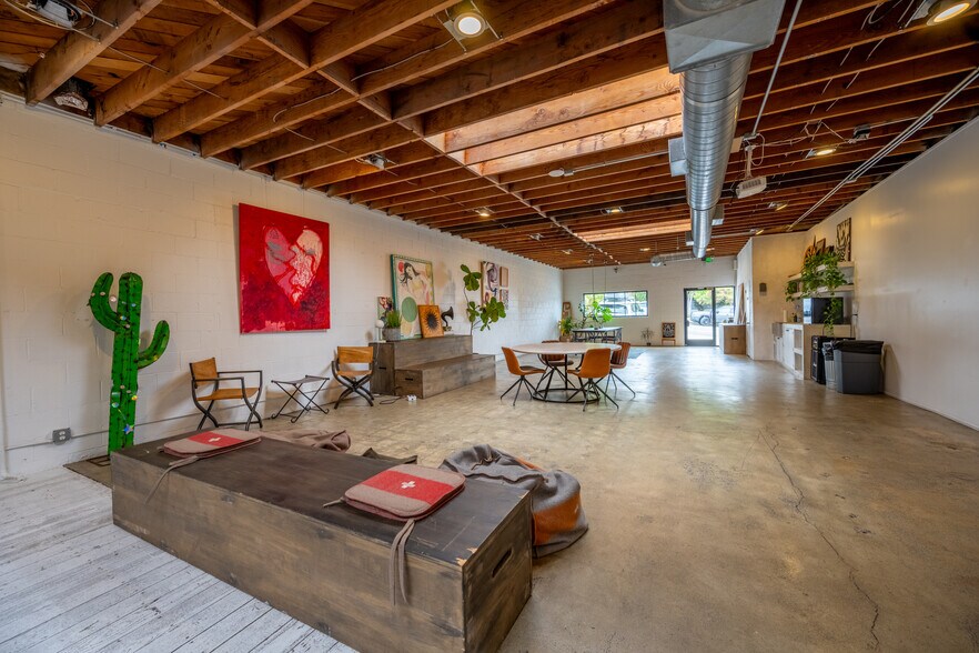 More Photos Of 215-217 Arena St, El Segundo Loft Creative Space For Lease