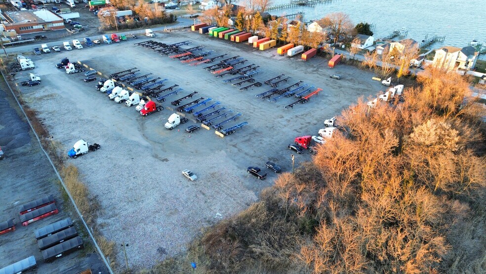 More Photos Of 8225 Fischer Rd, Dundalk Land For Lease