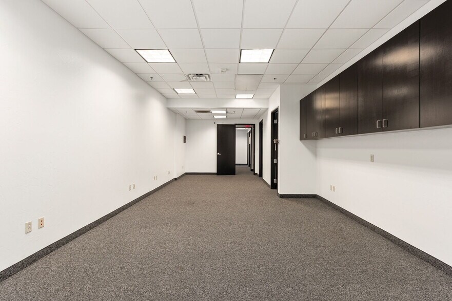 More Photos Of 8380 Warren Pky, Frisco Office For Sale