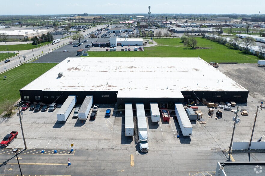 More Photos Of 195 Phillipi Rd, Columbus Warehouse For Lease