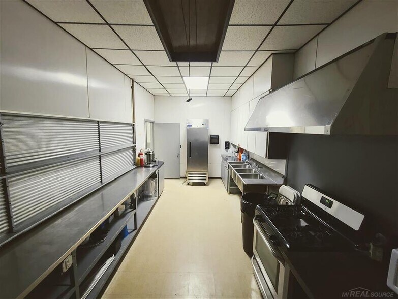 More Photos Of 7108 Maple Valley Rd, Brown City Specialty For Sale