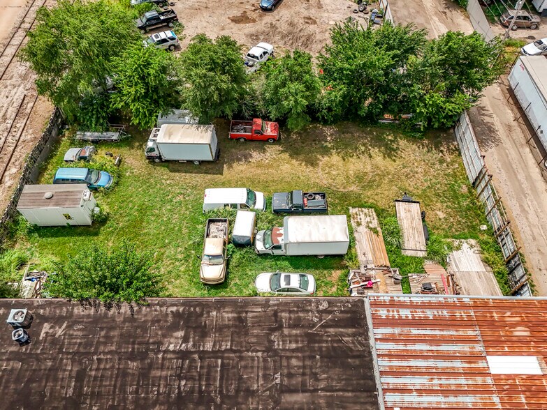 More Photos Of 925 E 19th St, Wichita Warehouse For Sale