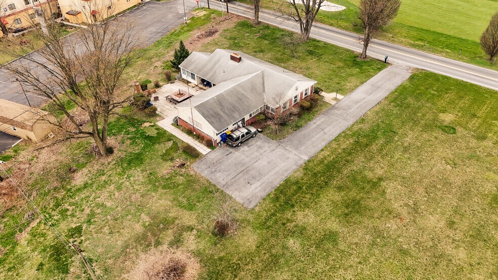 More Photos Of 1252 Harrisburg Pike, Carlisle Hotel For Sale