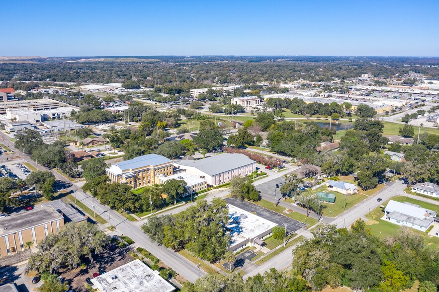 More Photos Of 305 N Jackson St, Bartow Office For Sale