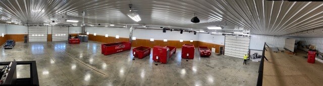 More Photos Of 170 W Circle Dr, Saint Charles Manufacturing For Lease