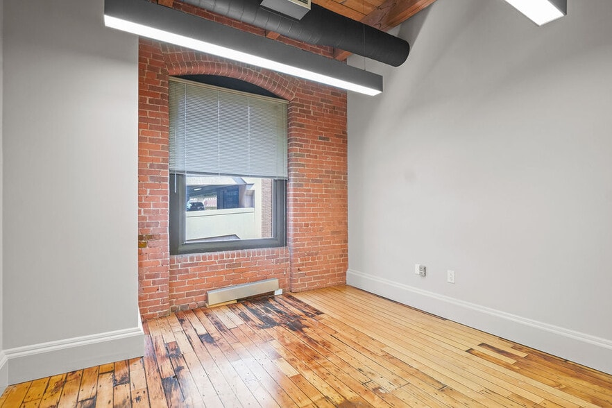 More Photos Of 55 Pine St, Providence Office Residential For Sale