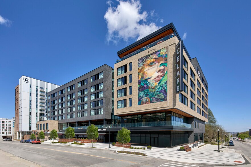 More Photos Of 310 Straight St, Cincinnati Hotel For Lease