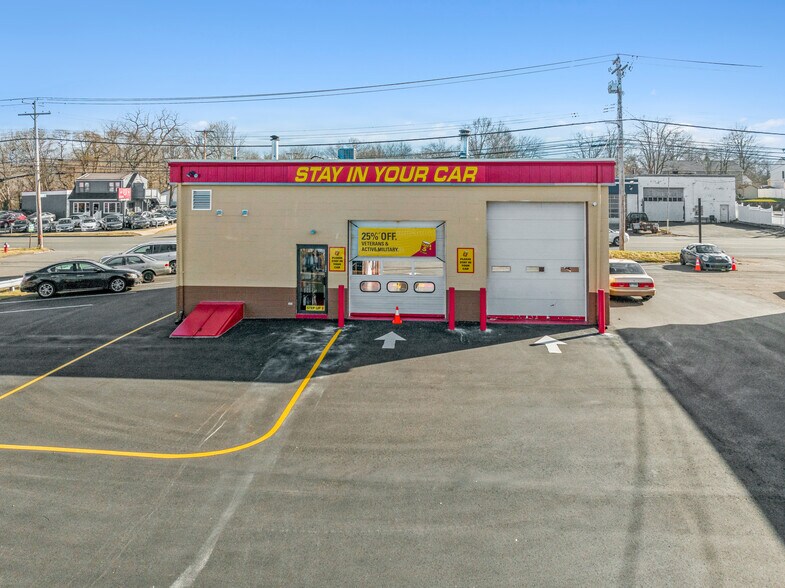 More Photos Of 1083 Orange Ave, West Haven Auto Repair For Sale