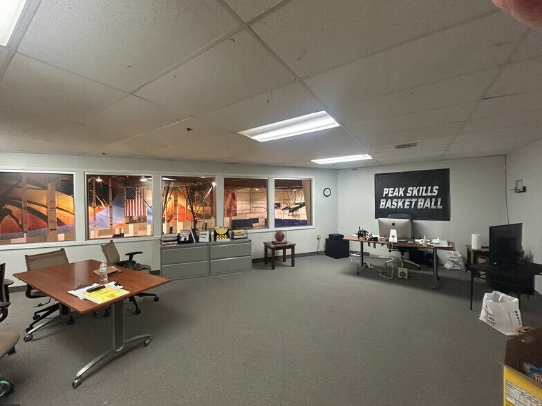 More Photos Of 1039 Industrial Dr, West Berlin Health Club For Sale