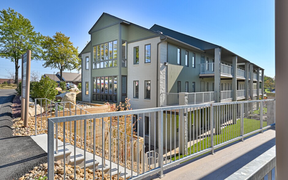 More Photos Of 101 N Meadows Dr, Wexford Office For Lease