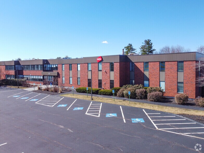 More Photos Of 123 Darling Ave, South Portland Office For Lease
