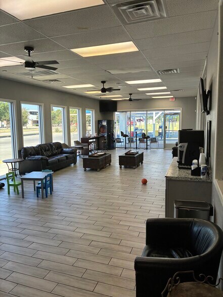 More Photos Of 5705 N Park Dr, Fort Worth Carwash For Sale
